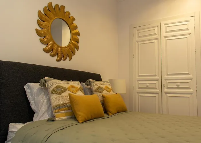 Authentic Apartment In Malaga Historical Center